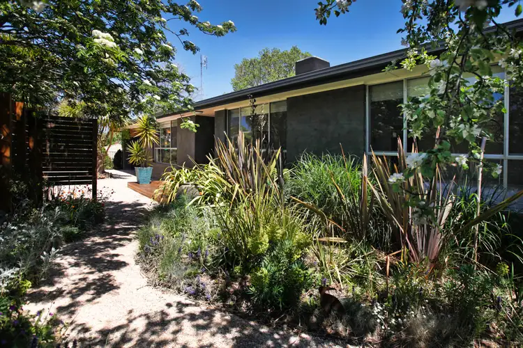 21 Powlett Street, Kyneton VIC 3444
