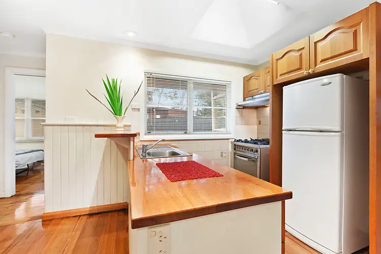 Fourth view of Homely house listing, 1/34 Edwin Street, Ivanhoe VIC 3079