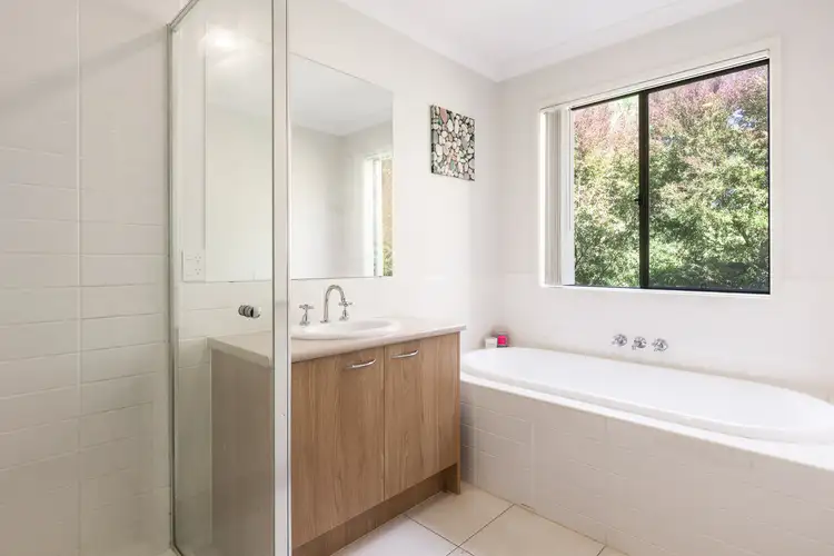 Fifth view of Homely house listing, 5 Getaway Drive, Doreen VIC 3754