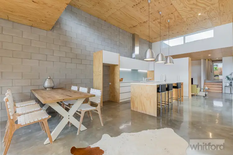 9a Cook Street, Newtown VIC 3220