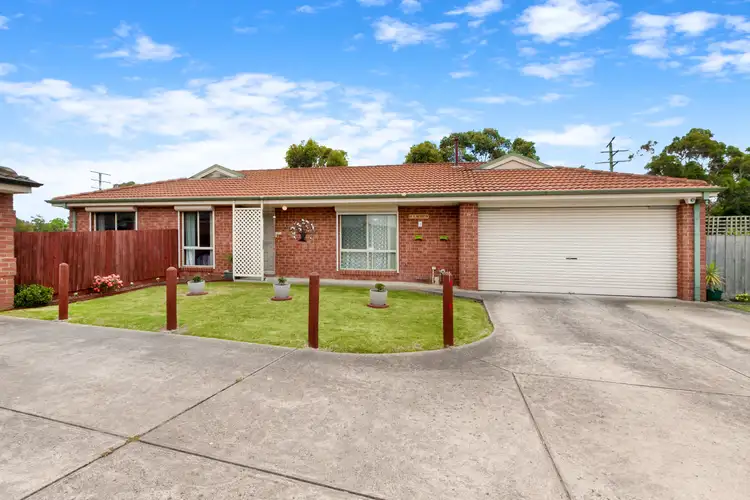 11 Lauren Square, Pakenham VIC 3810