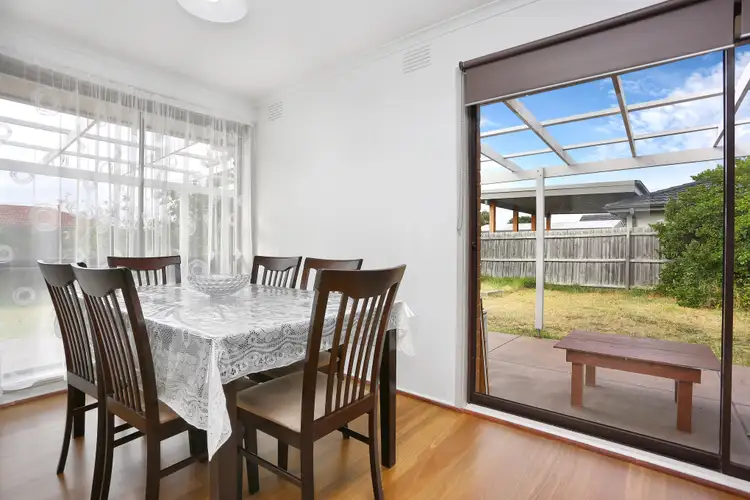 Sixth view of Homely house listing, 8 Enfield Place, Craigieburn VIC 3064