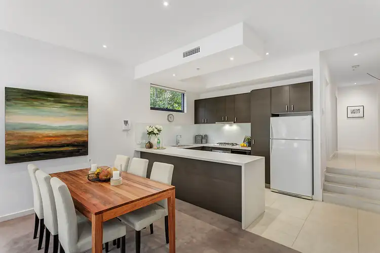 Fourth view of Homely apartment listing, 2/198 Lower Heidelberg Road, Ivanhoe East VIC 3079
