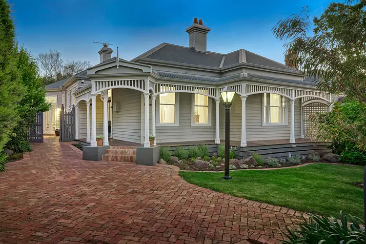 12 Kenilworth Parade, Ivanhoe VIC 3079