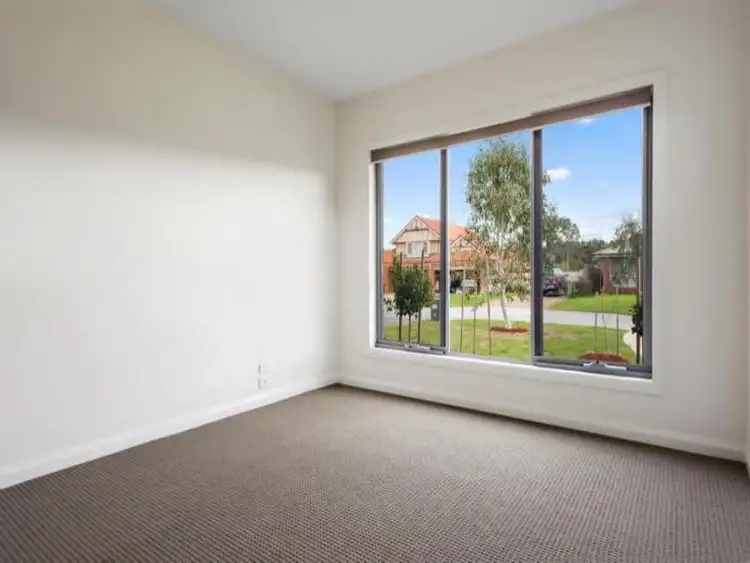 Fifth view of Homely house listing, 1 Barkeley Court, Whittlesea VIC 3757