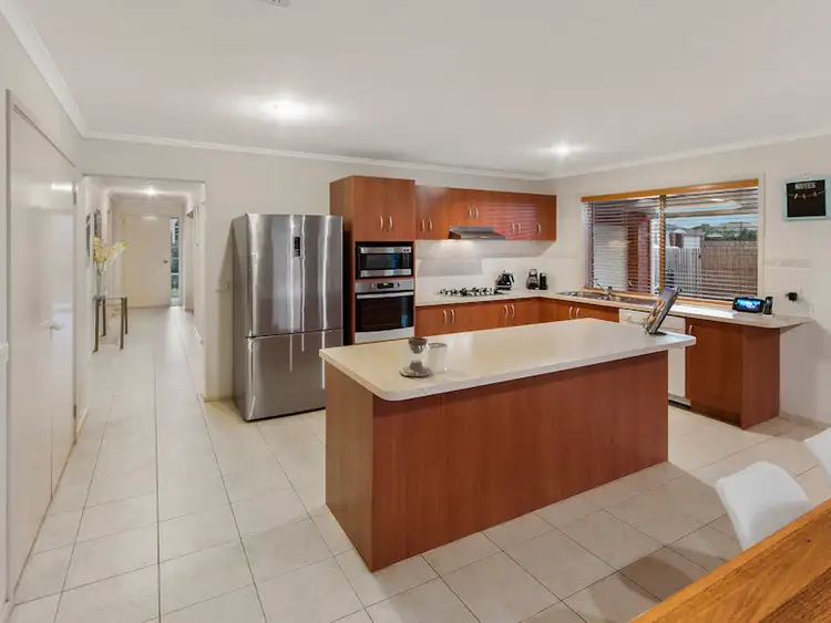 Second view of Homely house listing, 6 Solar Court, Tarneit VIC 3029