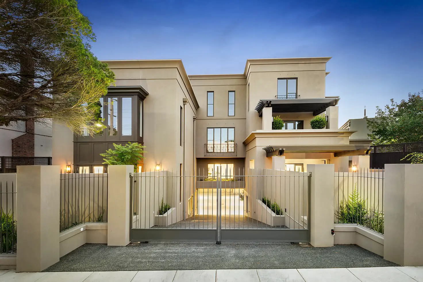 Main view of Homely apartment listing, 3/4 Carnarvon Road, Caulfield North VIC 3161