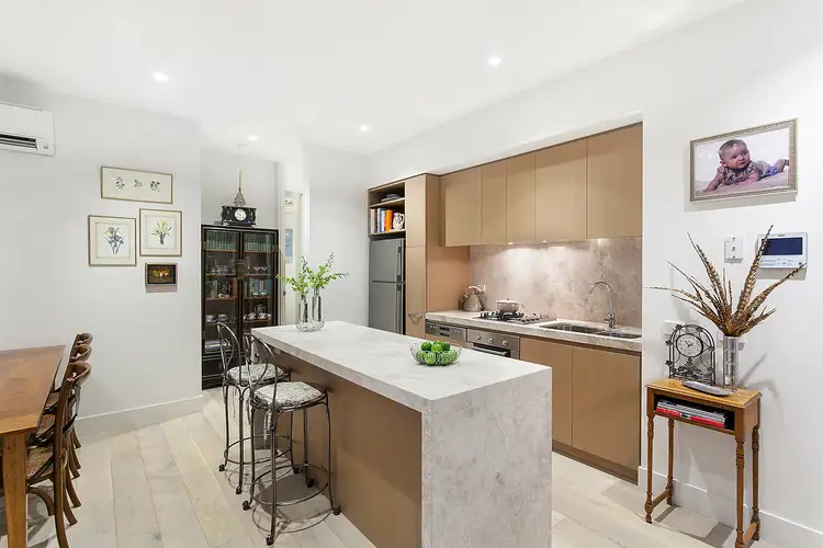 Second view of Homely apartment listing, 3 / 12 A Spring Road, Malvern VIC 3144