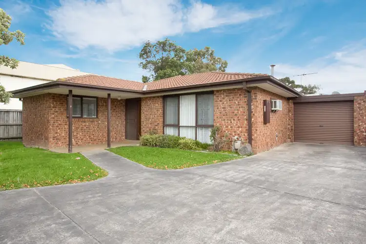 7/18 Rogers Street, Pakenham VIC 3810