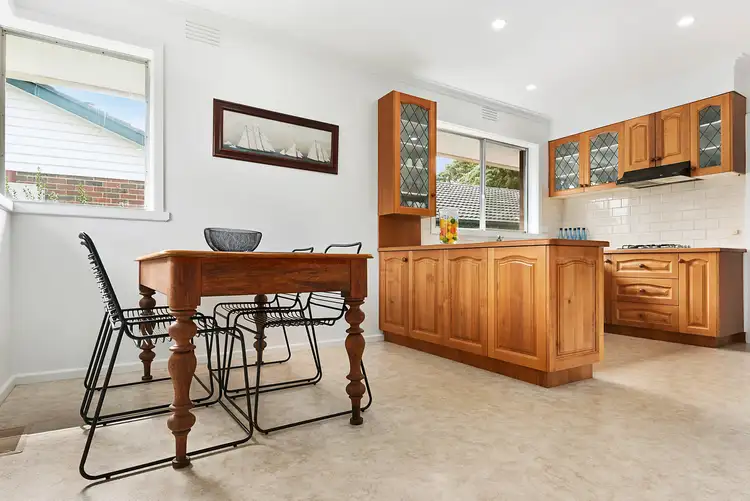 Fifth view of Homely house listing, 34 Lyon Road, Viewbank VIC 3084