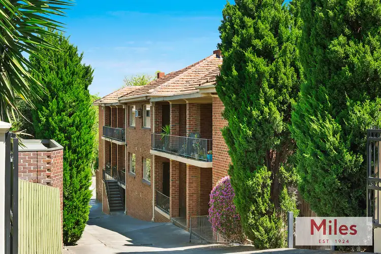 1B/202 Lower Heidelberg Road, Ivanhoe East VIC 3079