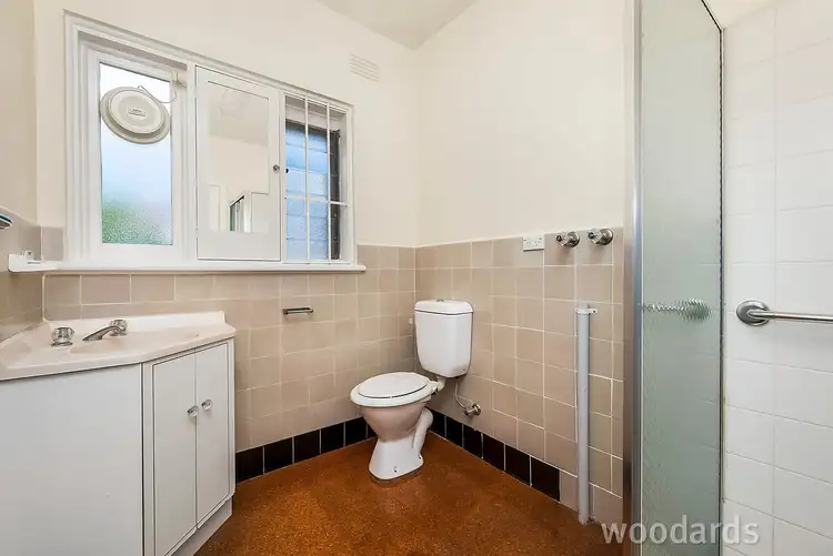 Sixth view of Homely apartment listing, 3/5 Gardenvale Road, Caulfield South VIC 3162
