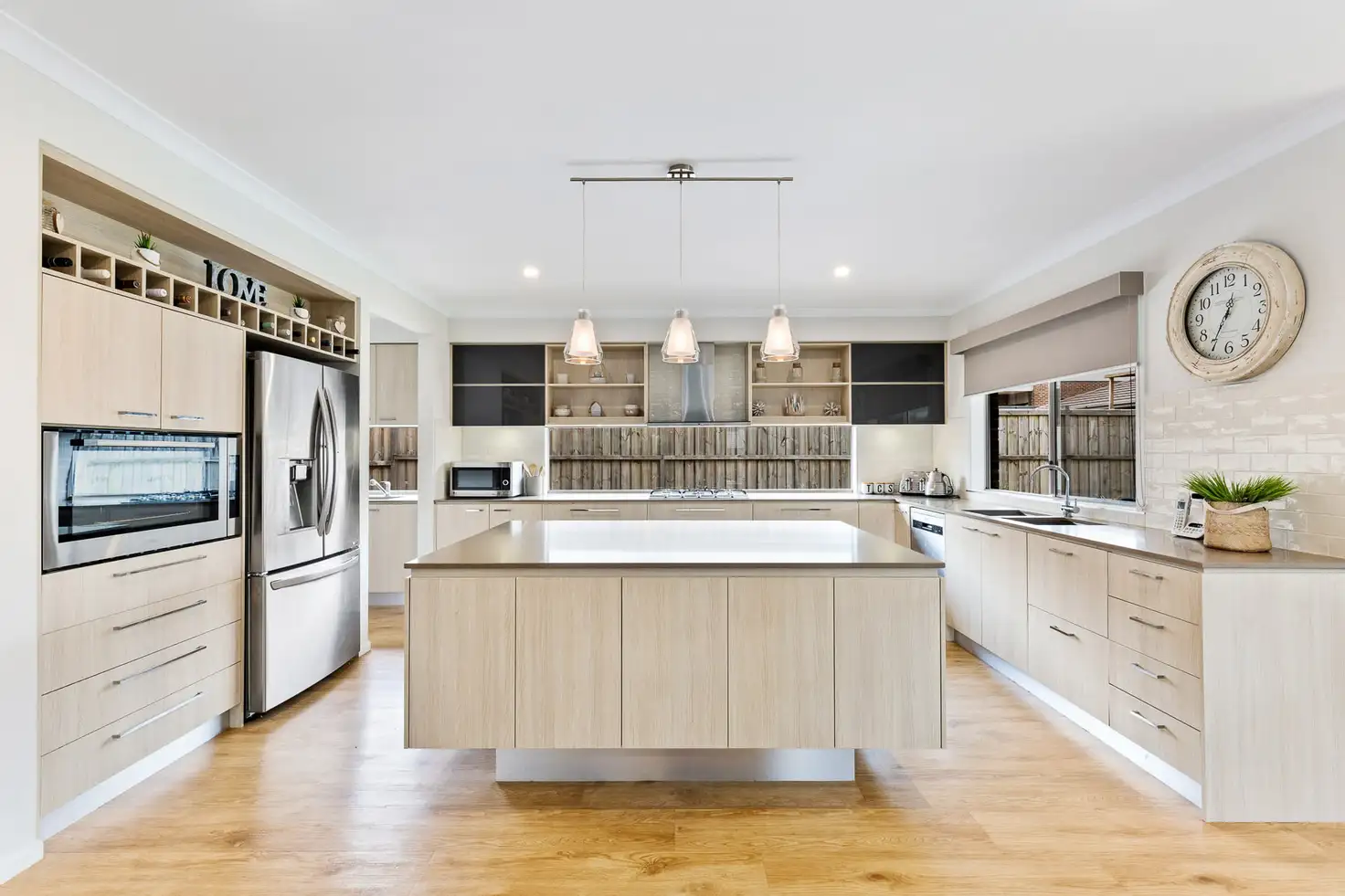 Main view of Homely house listing, 2 Gyrfalcon Way, Doreen VIC 3754