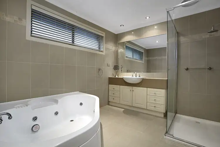 Sixth view of Homely house listing, 1 Hillman Court, Avondale Heights VIC 3034