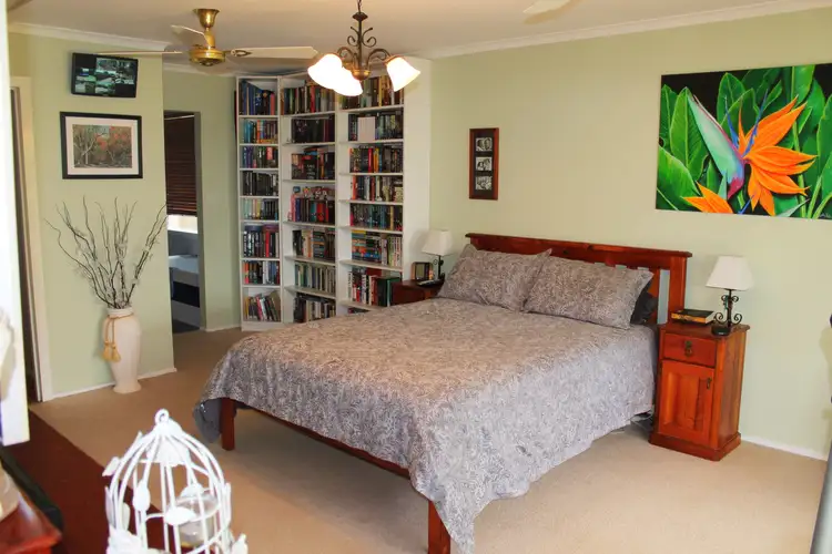 Fifth view of Homely house listing, 23 Fenfield  Street, Cranbourne VIC 3977