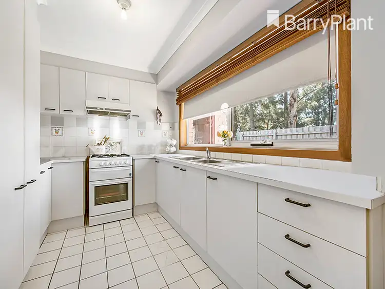 Fifth view of Homely house listing, 2/26 Callander Crescent, Hoppers Crossing VIC 3029