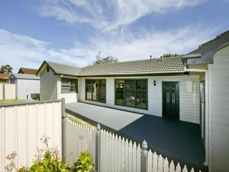 28 Buckley Street, Sale VIC 3850