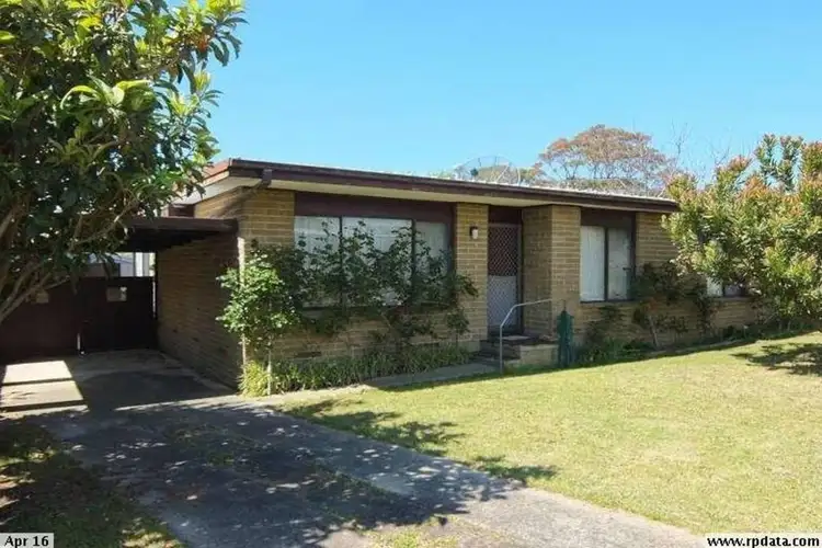 5 Orana Crescent