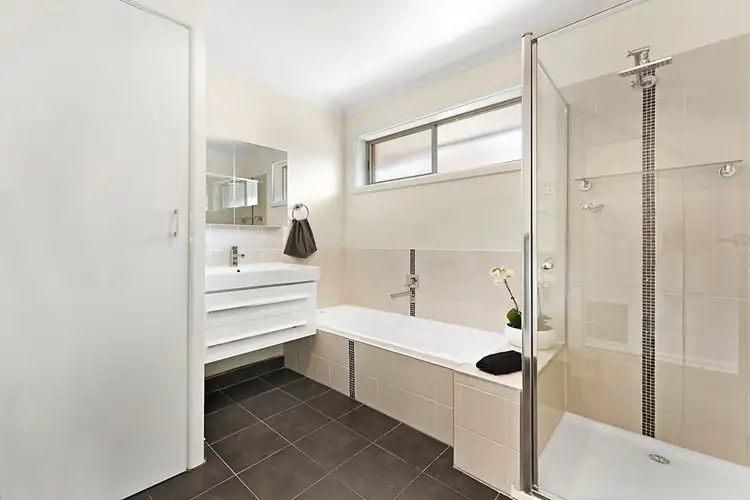 Fifth view of Homely house listing, 10 Lena Street, Viewbank VIC 3084