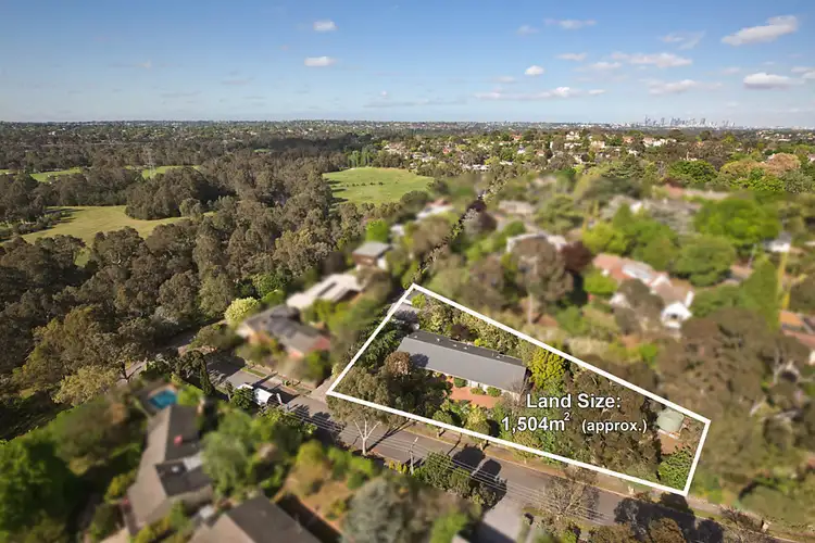1 McCubbin Street, Ivanhoe East VIC 3079