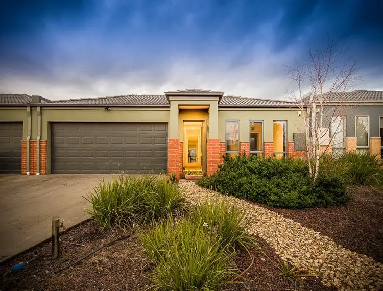 18 McDougall Place, Truganina VIC 3029