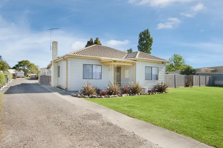 21 Mulcare Street, Nar Nar Goon VIC 3812