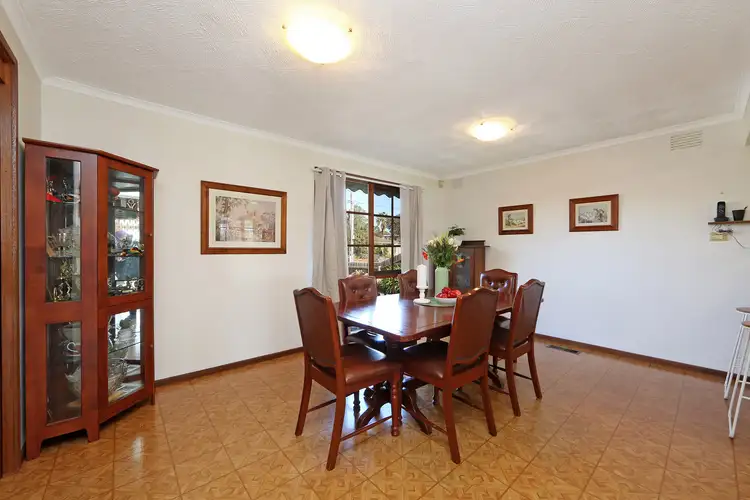 Sixth view of Homely house listing, 8 Nigel Court, Scoresby VIC 3179