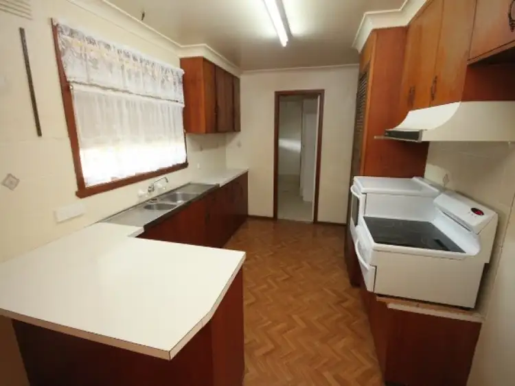 Third view of Homely house listing, 28 Geneva Cres, Lake Albert NSW 2650