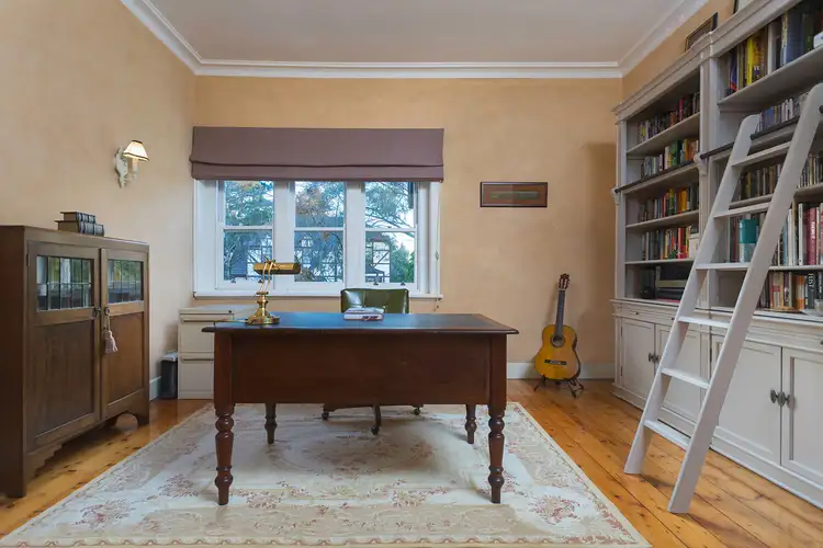 Sixth view of Homely house listing, 2 Della Torre Crescent, Ivanhoe VIC 3079
