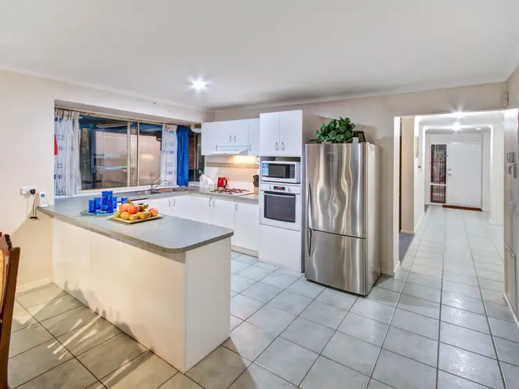Fifth view of Homely house listing, 4 Voltaire Court, Hoppers Crossing VIC 3029