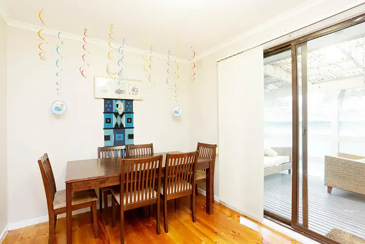 Fifth view of Homely house listing, 2 Mossgiel Park Drive, Endeavour Hills VIC 3802
