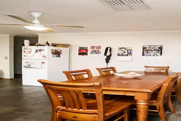 Fifth view of Homely house listing, 4 Oakmont Court, Sunbury VIC 3429