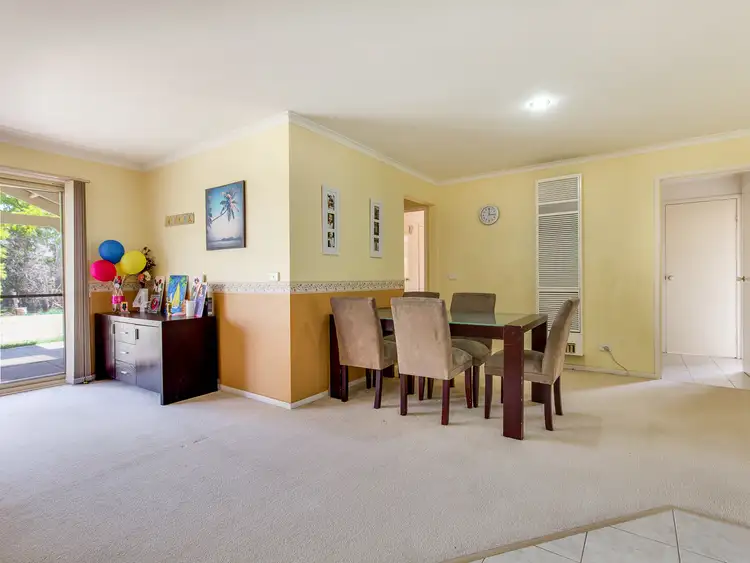 Fifth view of Homely house listing, 2 Chardonnay Place, Hoppers Crossing VIC 3029