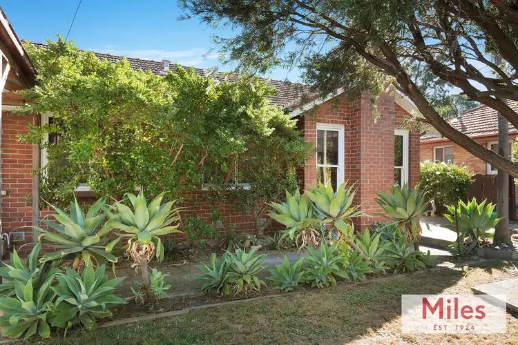 70 Tobruk Avenue, Heidelberg West VIC 3081
