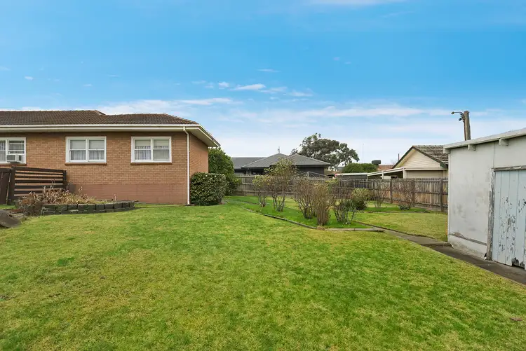 Fifth view of Homely house listing, 15 Leon Avenue, Rosanna VIC 3084
