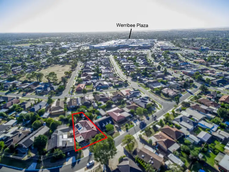 13 Oppy Crescent, Hoppers Crossing VIC 3029