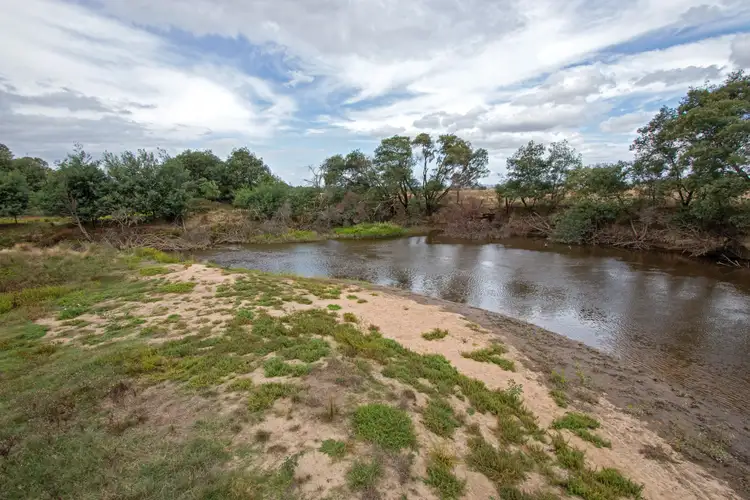 1053 Healesville-Yarra Glen Road, Yarra Glen VIC 3775