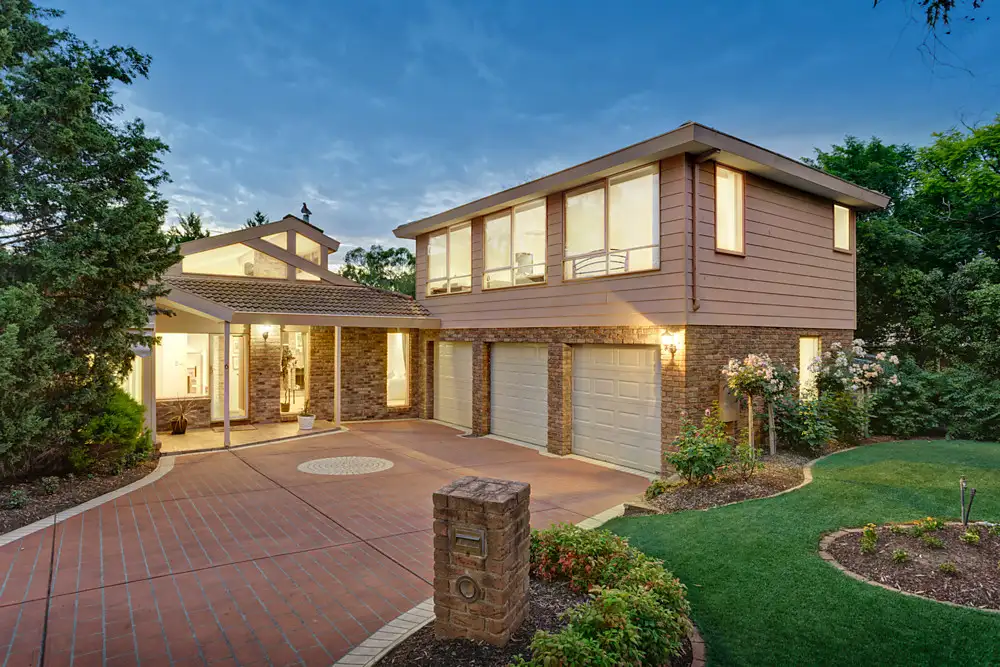 Main view of Homely house listing, 6 Curlew Court, Yallambie VIC 3085