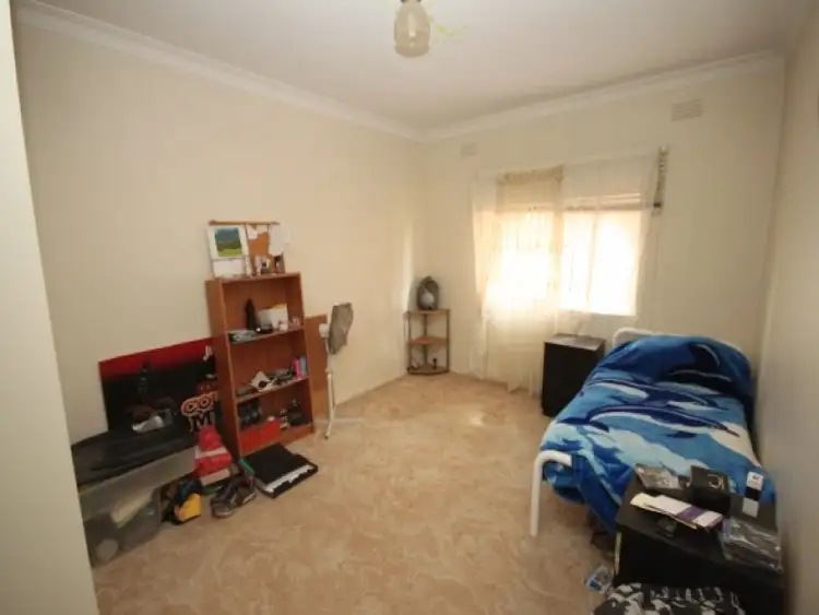Third view of Homely house listing, 122 Ashmont Avenue, Ashmont NSW 2650