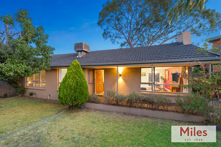 29 Dunvegan Crescent, Macleod VIC 3085