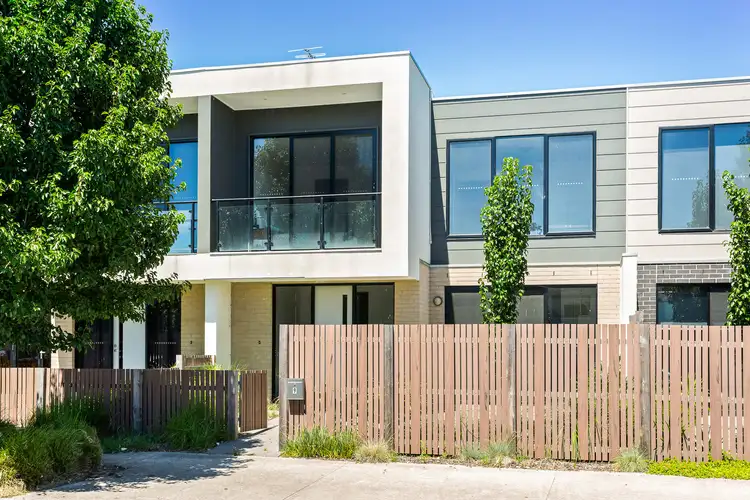 Fifth view of Homely townhouse listing, 9 Newstead Drive, Doreen VIC 3754