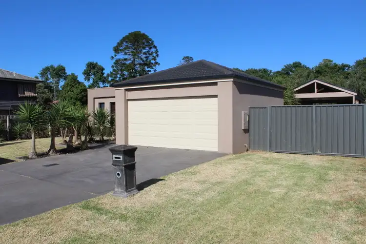 Second view of Homely house listing, 3 Dryden Place, Sale VIC 3850