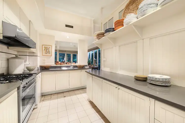 Sixth view of Homely house listing, 4 Lawrenny Court, Toorak VIC 3142