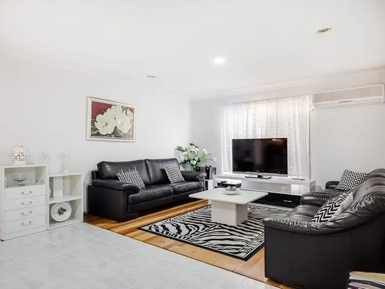 Fifth view of Homely house listing, 3 Lonsdale Circuit, Hoppers Crossing VIC 3029