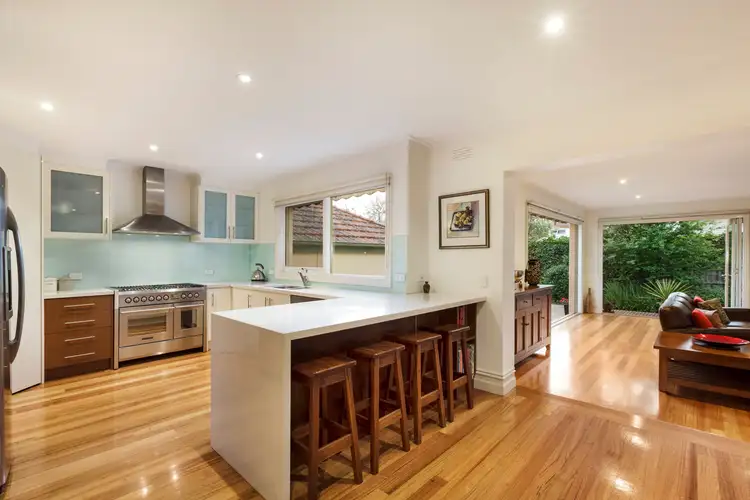 52 Durham Road, Surrey Hills VIC 3127
