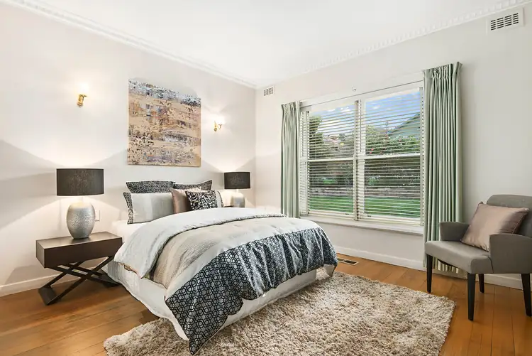 Fifth view of Homely house listing, 4 Weyburn Court, Heidelberg VIC 3084
