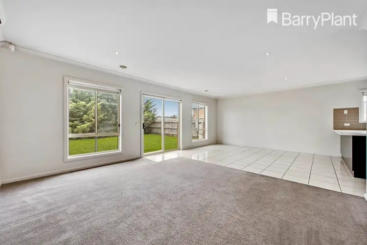 Fifth view of Homely house listing, 7 Harry Court, Truganina VIC 3029