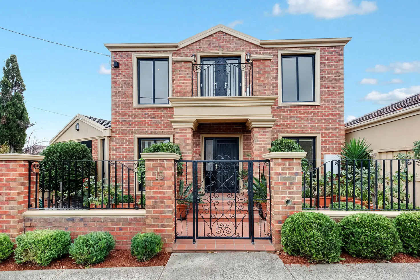 Main view of Homely townhouse listing, 15 Ellendale Street, Balwyn North VIC 3104