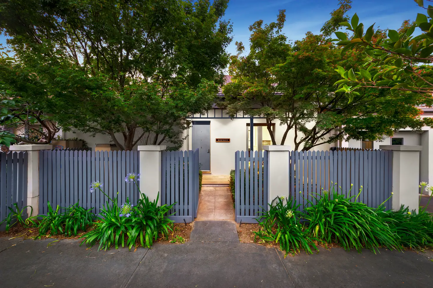 Main view of Homely unit listing, 2/19 Alma  Road, Camberwell VIC 3124