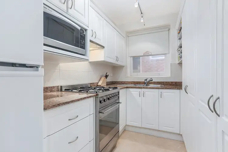 Fourth view of Homely apartment listing, 3/8 Onslow Avenue, Elizabeth Bay NSW 2011